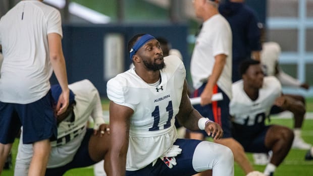 Elijah McAllister at Auburn football practice - Eric Starling/Auburn Daily